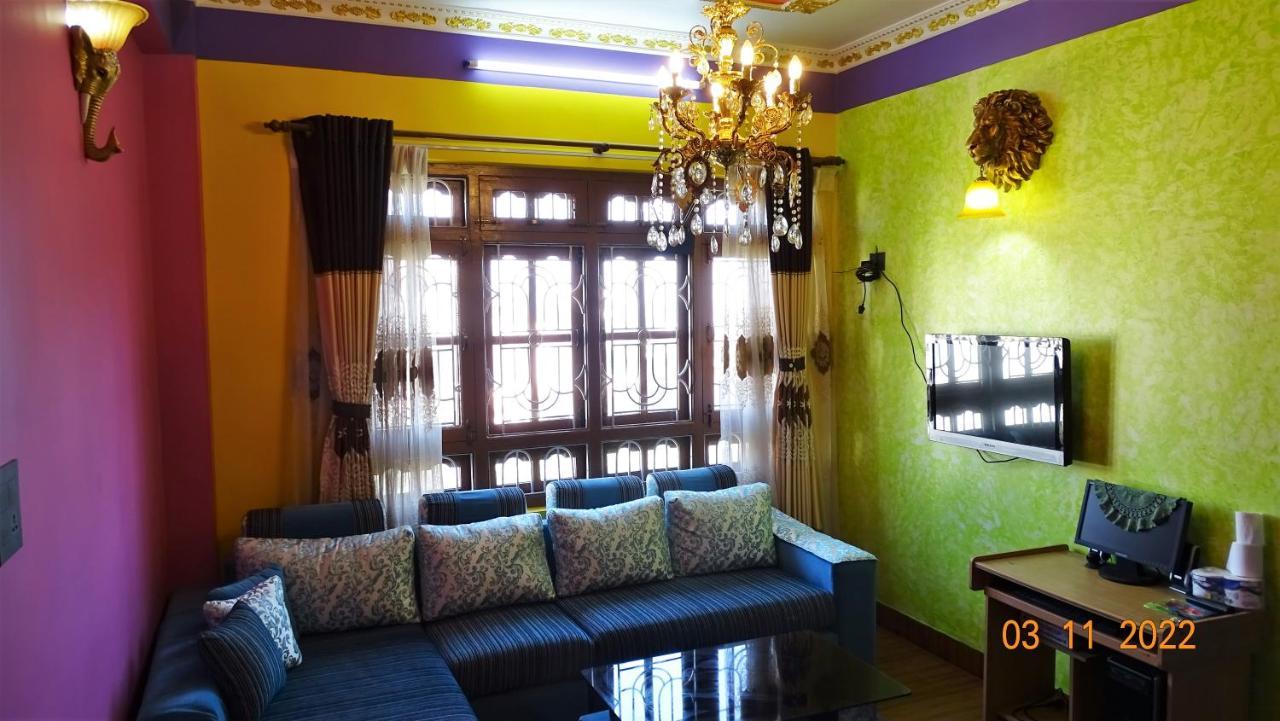Dragon Homestay Бхактапур Экстерьер фото